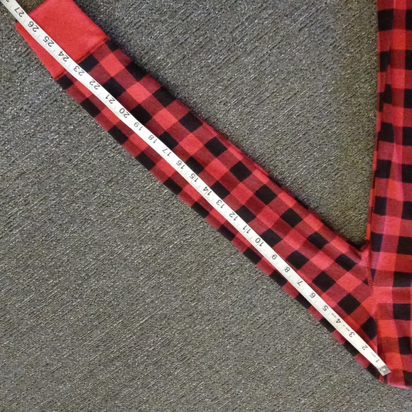 🆕️ 💋PINK VS💋 - Red/Black Plaid Pajama Lounge Onesie - Picture 15 of 15
